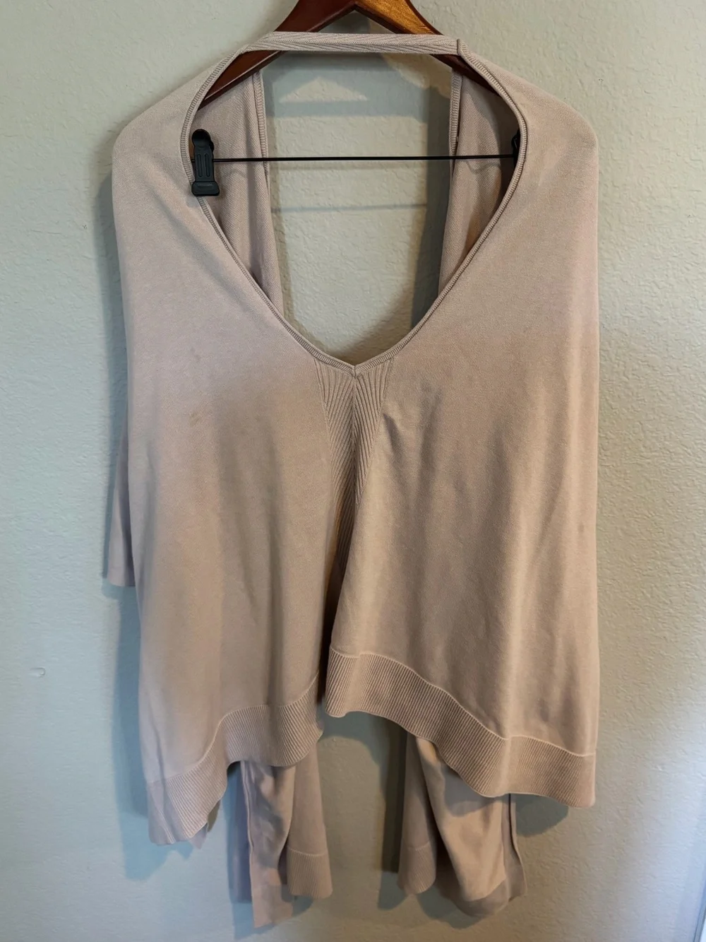 Lululemon Free To Coast Wrap.  Light Pink Open-Front Draped Poncho Sweater O/S